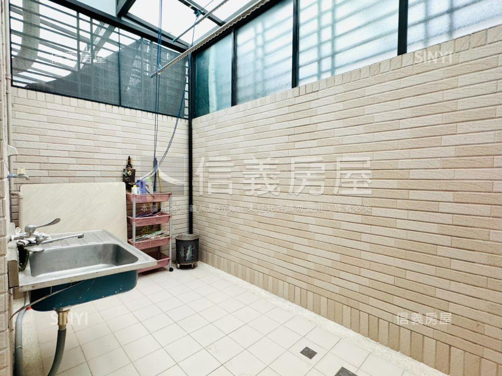 館前首富傳家車墅房屋室內格局與周邊環境