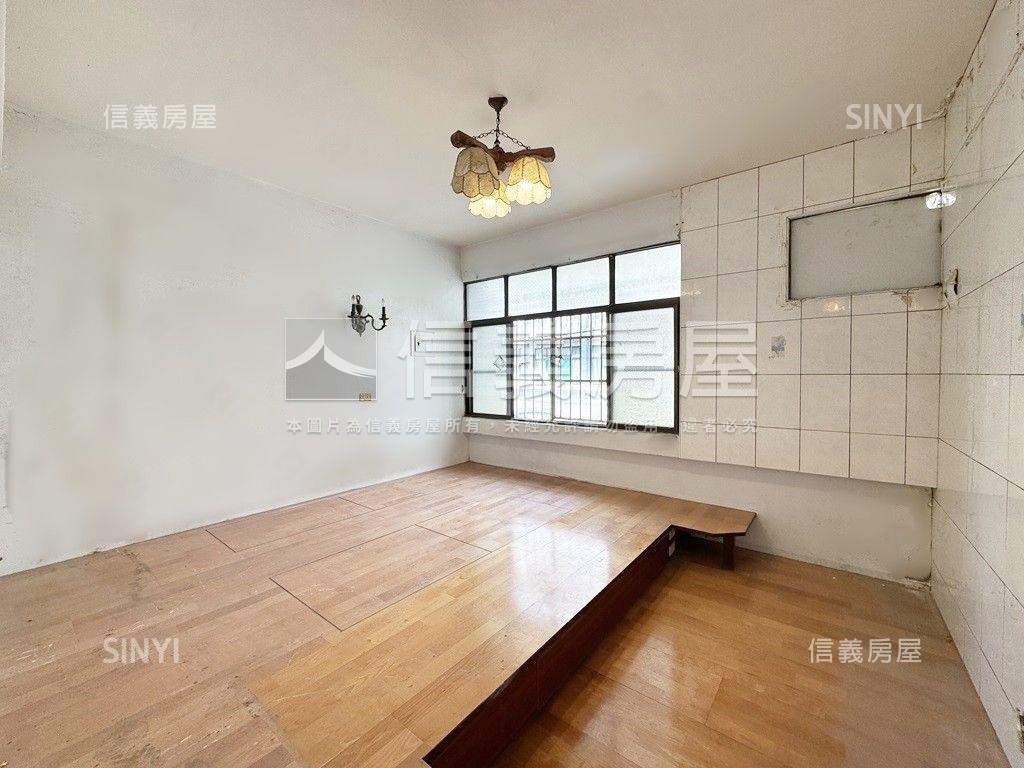 低總價邊間角窗首購屋房屋室內格局與周邊環境