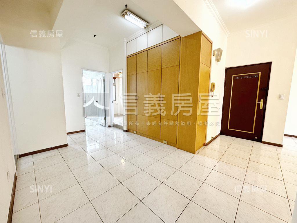 誠售陽明學區首排三房平車房屋室內格局與周邊環境
