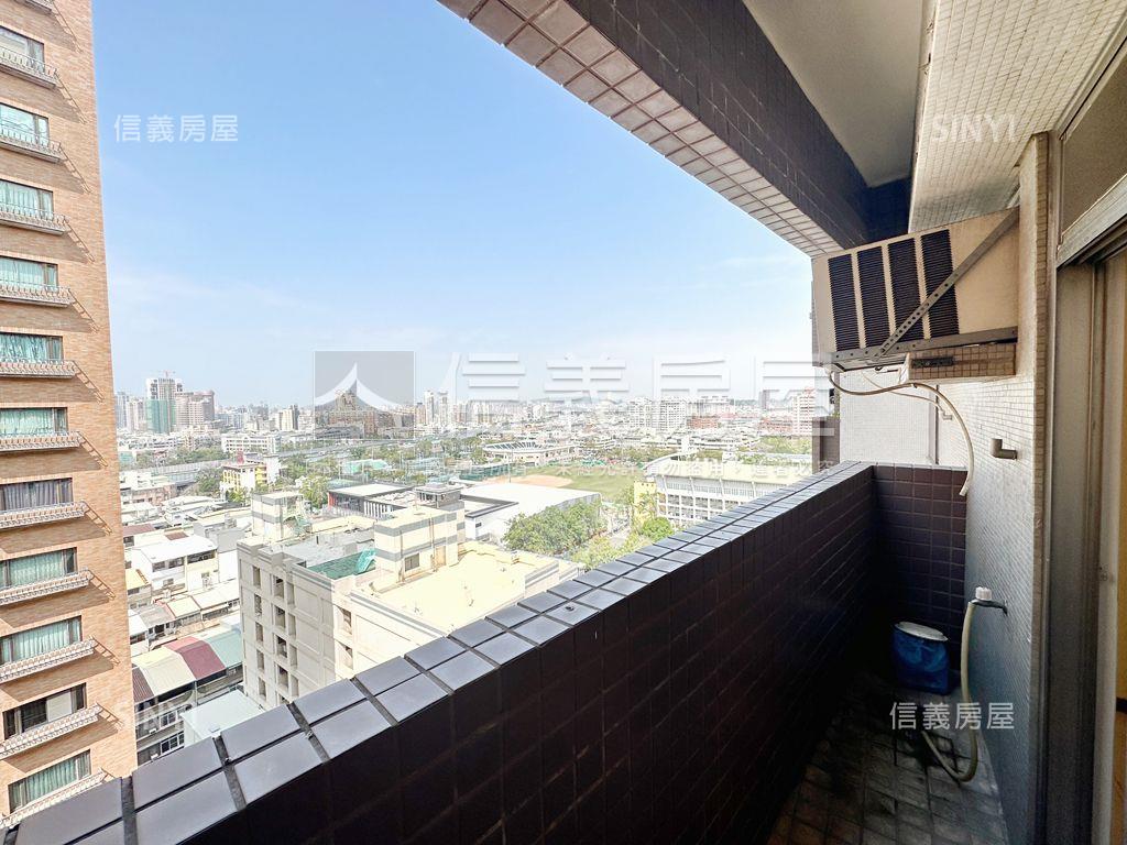 誠售陽明學區首排三房平車房屋室內格局與周邊環境