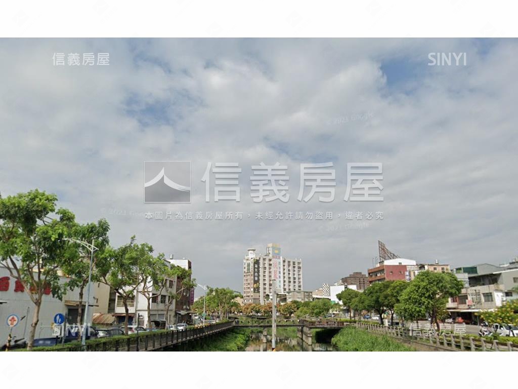 屏東火車站附近大路旁角地房屋室內格局與周邊環境