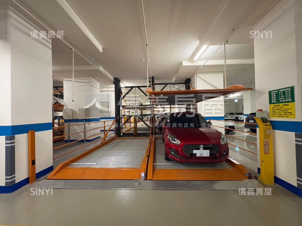 市政輕裝潢可隔兩房有車位房屋室內格局與周邊環境