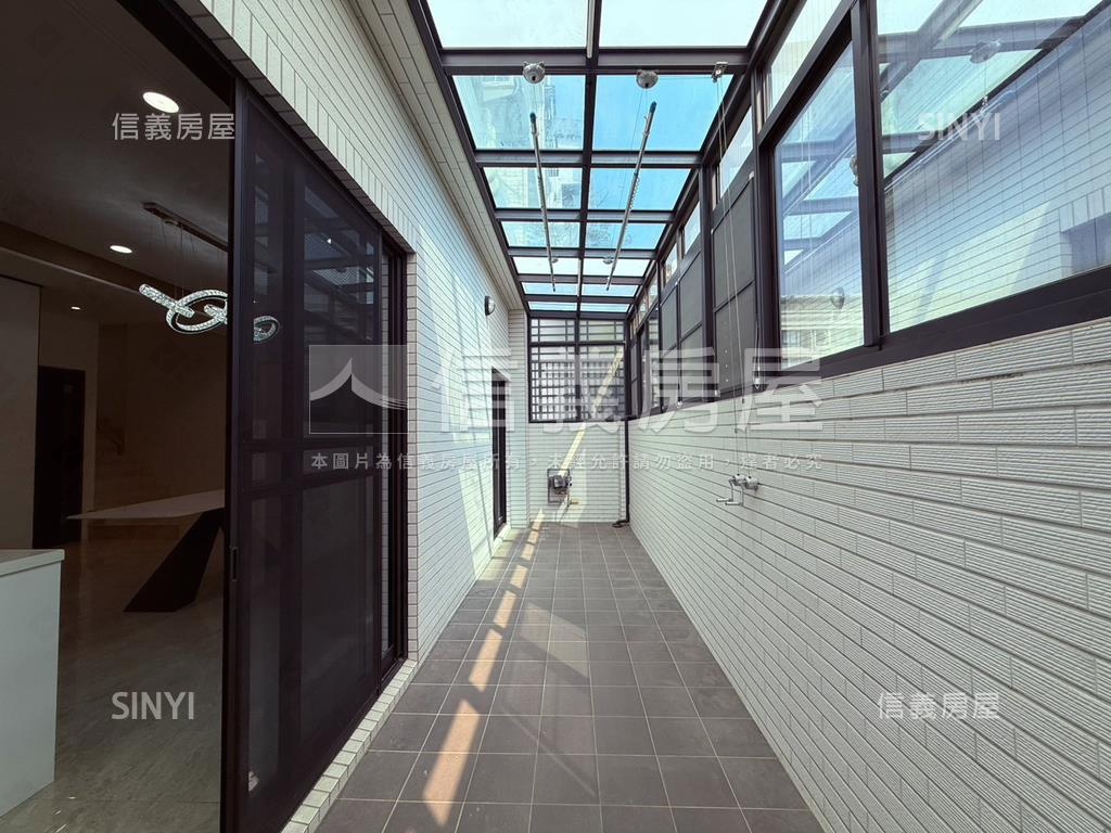 ＬＭ大面寬併排雙車墅房屋室內格局與周邊環境