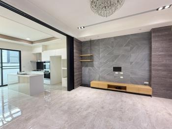 ＬＭ大面寬併排雙車墅