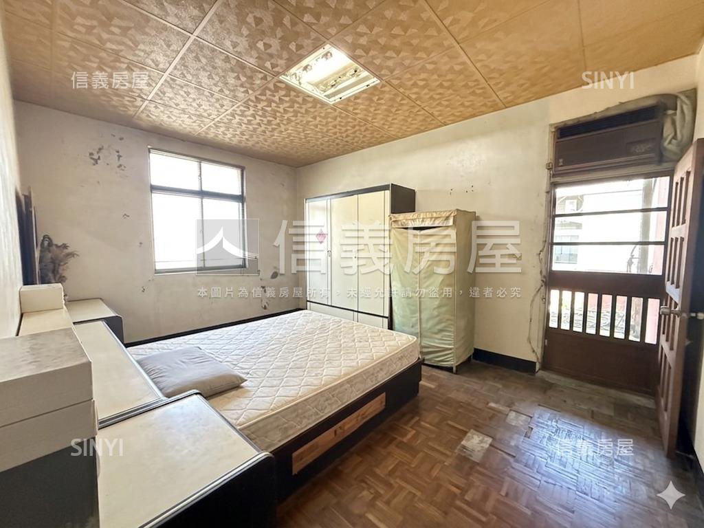 近育賢國中邊間採光透天房屋室內格局與周邊環境