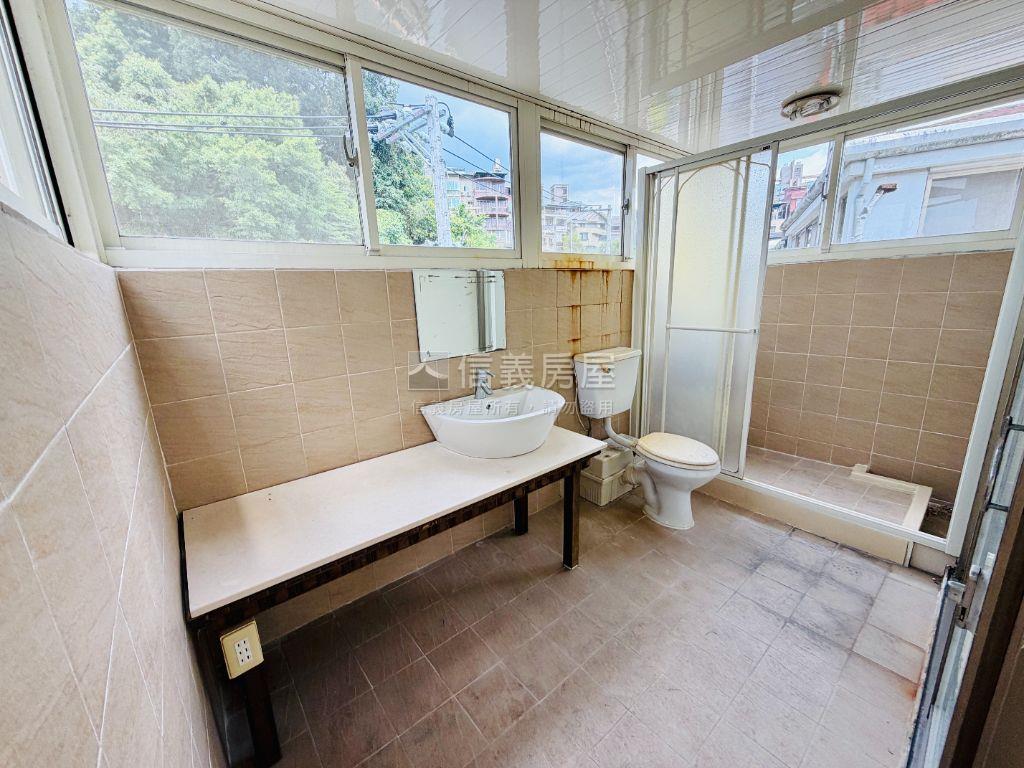 迎旭山莊出售房屋室內格局與周邊環境