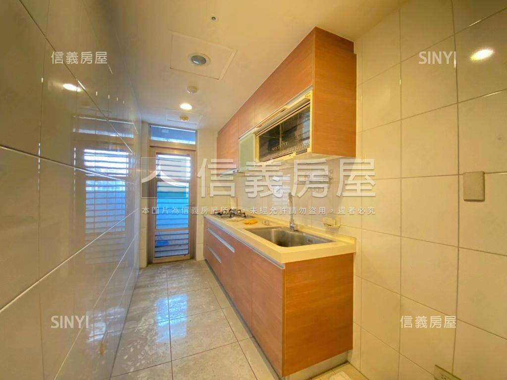 真愛＊獨家劍橋美三房車位房屋室內格局與周邊環境