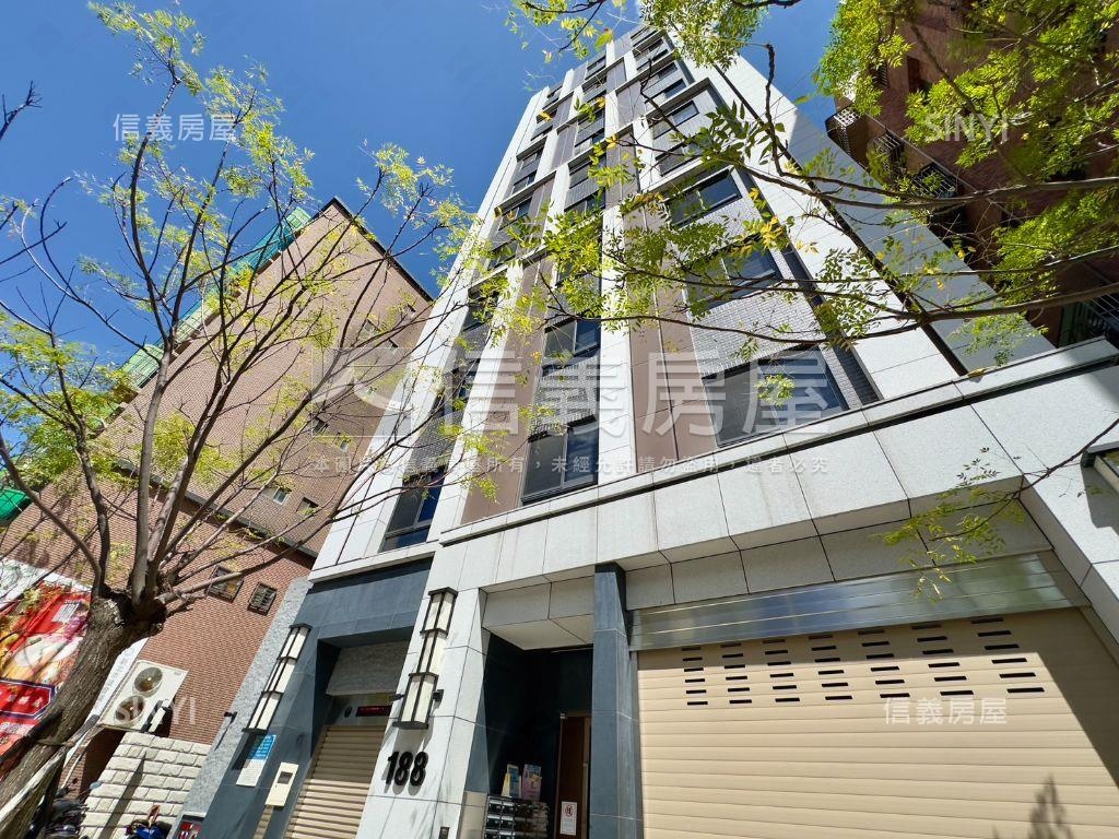 日健居精緻兩房電梯房屋室內格局與周邊環境