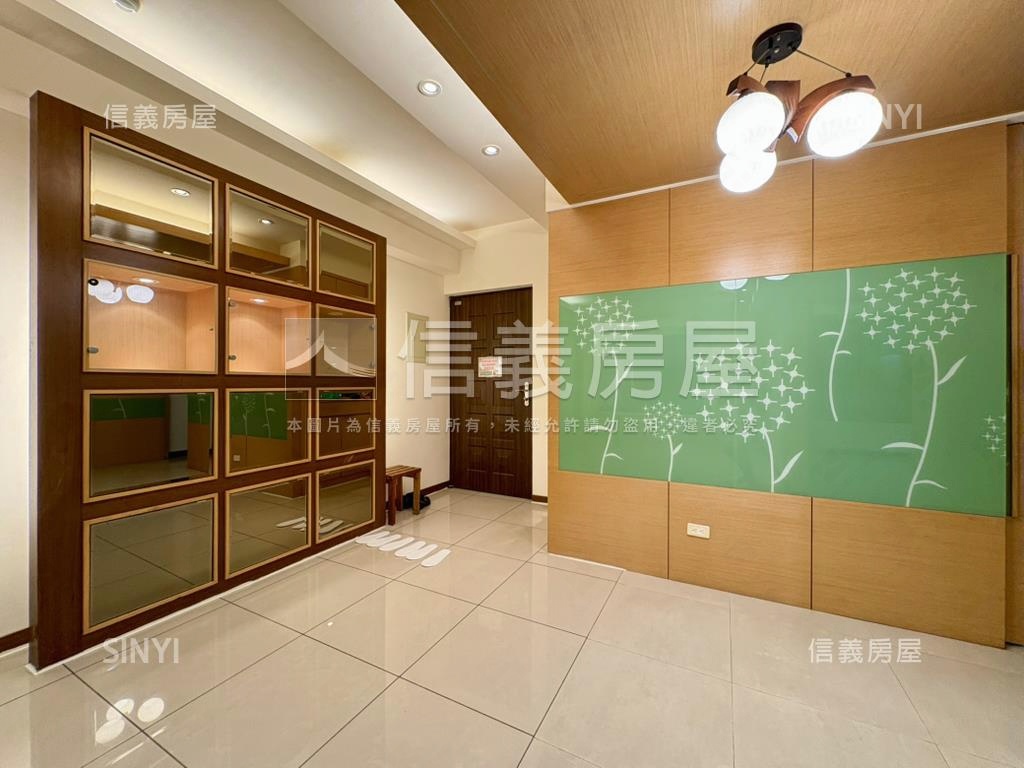 壓箱寶★專任太子寧靜三房房屋室內格局與周邊環境