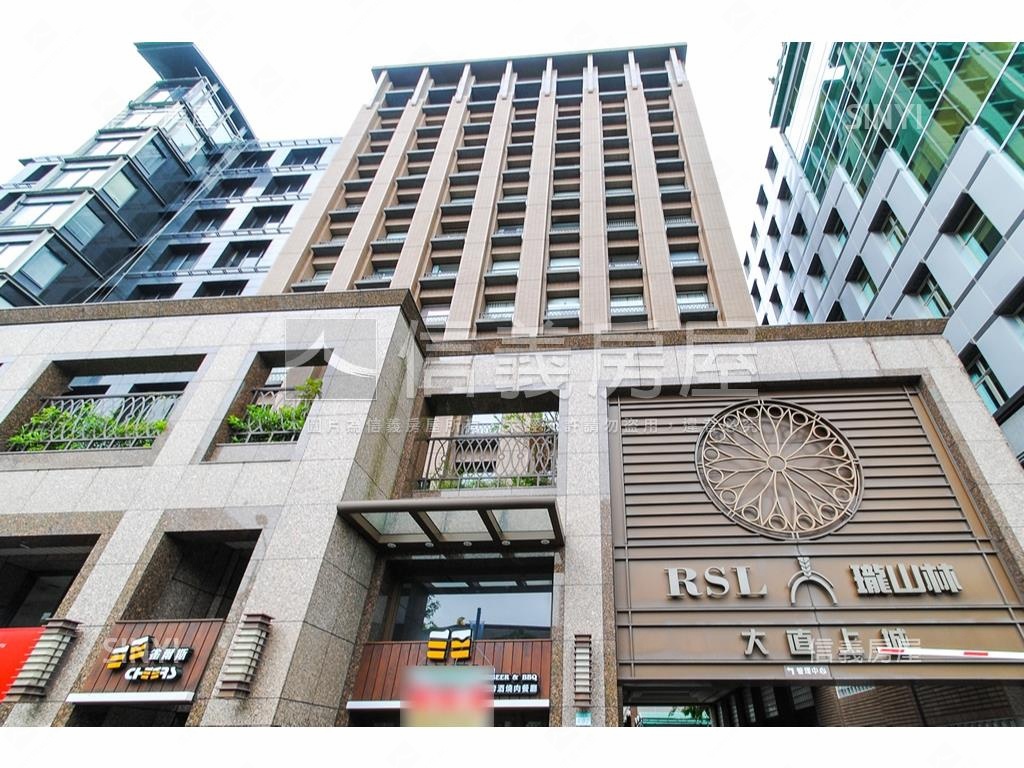 大直上城高樓車位房屋室內格局與周邊環境