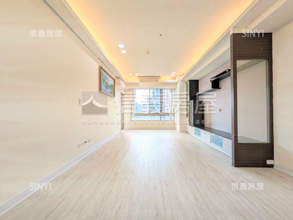 未來城採光大四房房屋室內格局與周邊環境