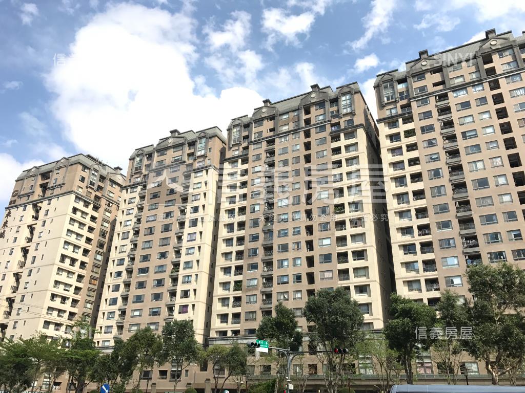 未來城採光大四房房屋室內格局與周邊環境