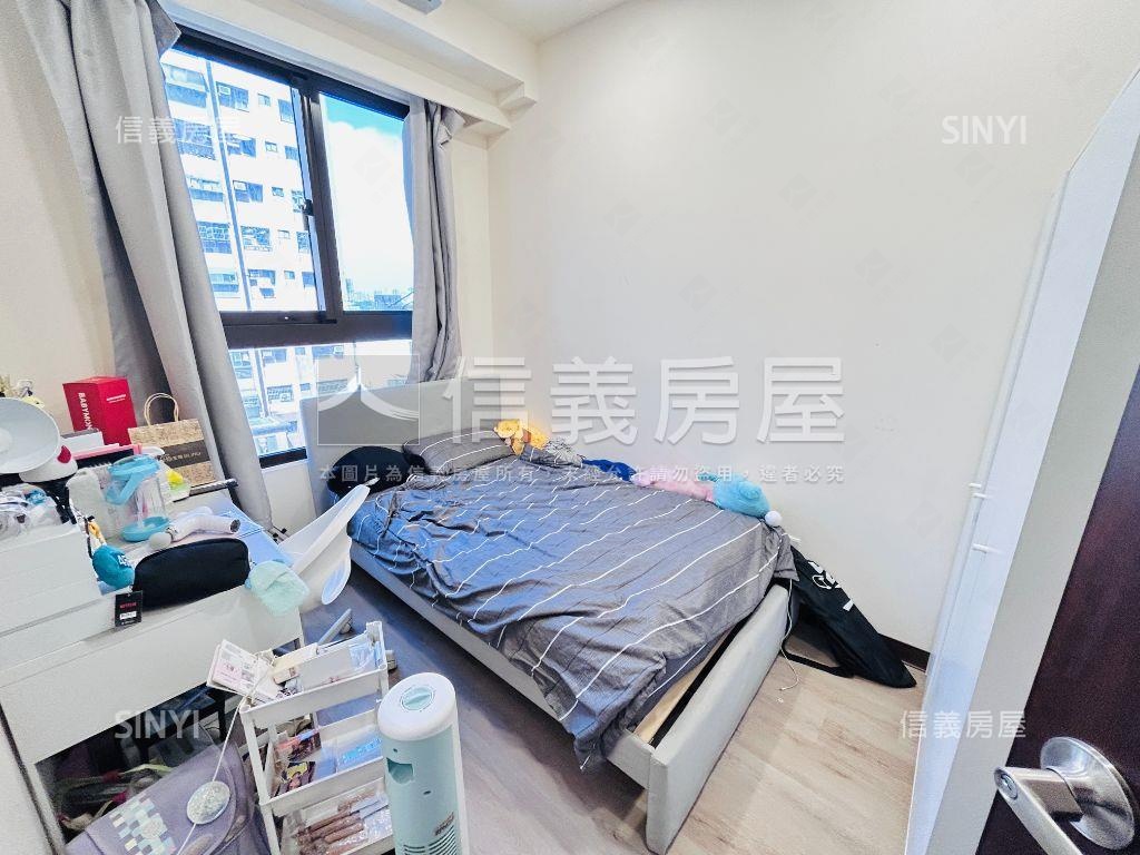 合雄璞御經典三房車位房屋室內格局與周邊環境