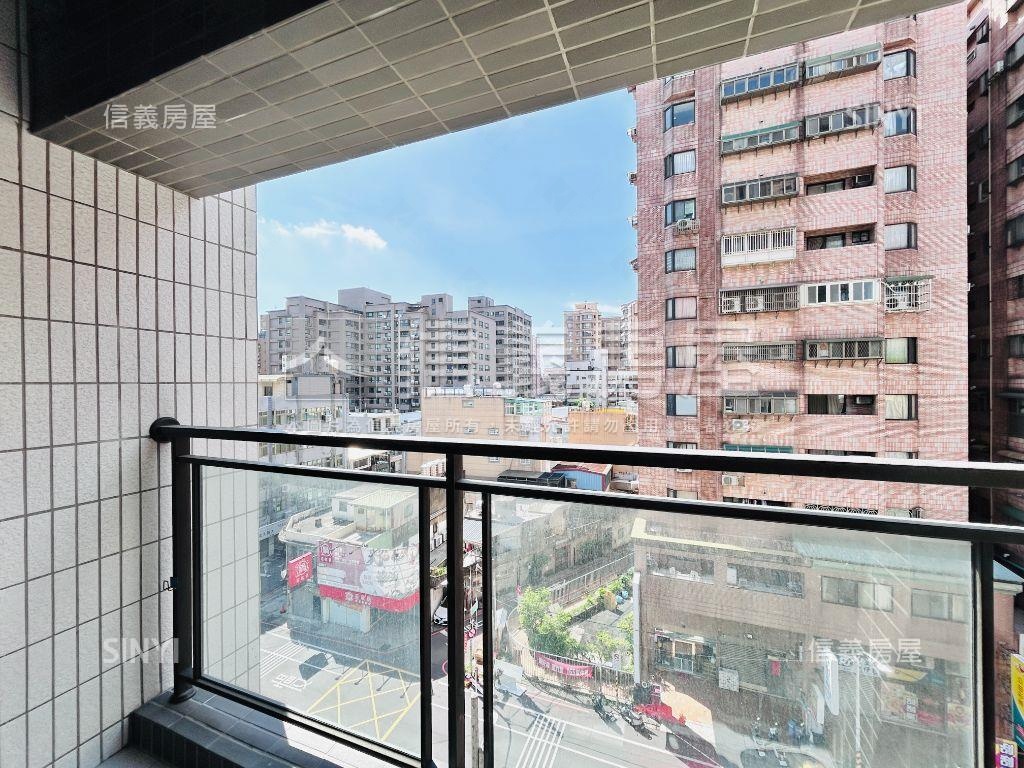 合雄璞御經典三房車位房屋室內格局與周邊環境