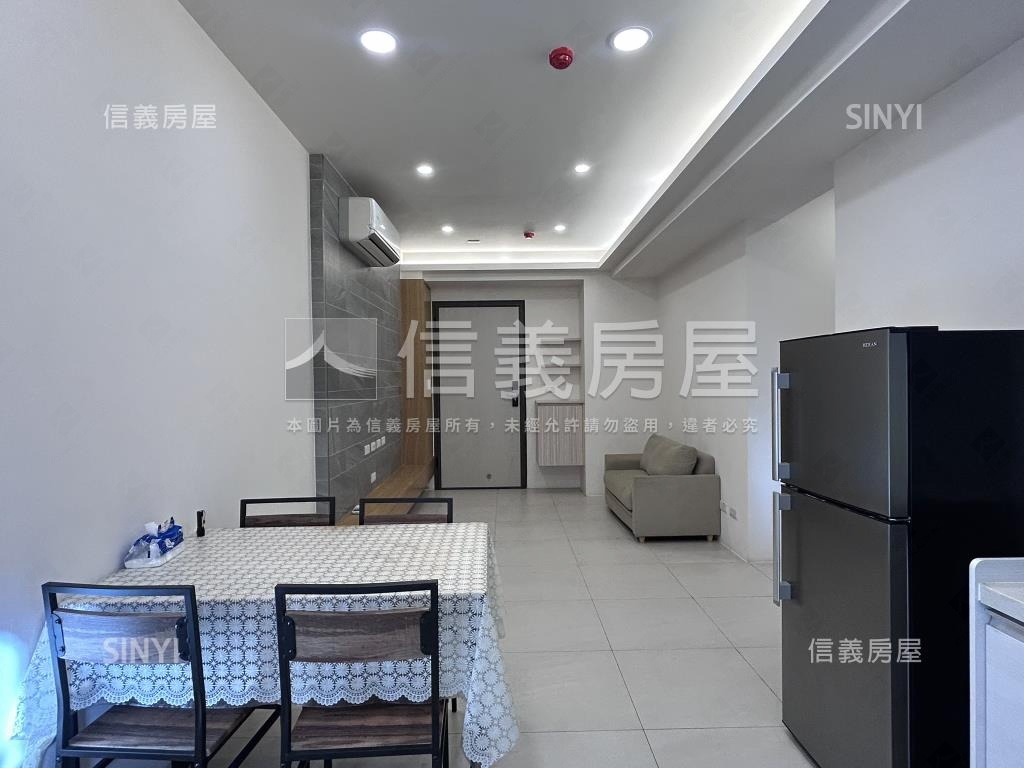 市醫旁２房２衛平車房屋室內格局與周邊環境