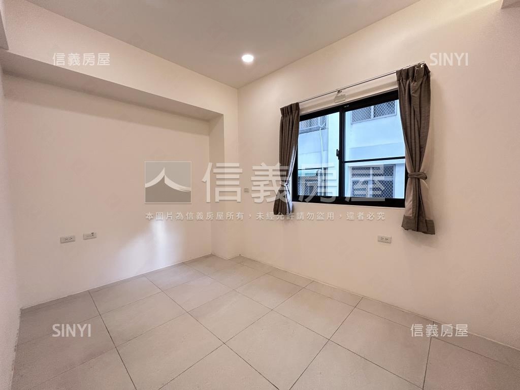 市醫旁２房２衛平車房屋室內格局與周邊環境