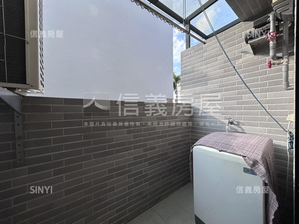 市醫旁２房２衛平車房屋室內格局與周邊環境