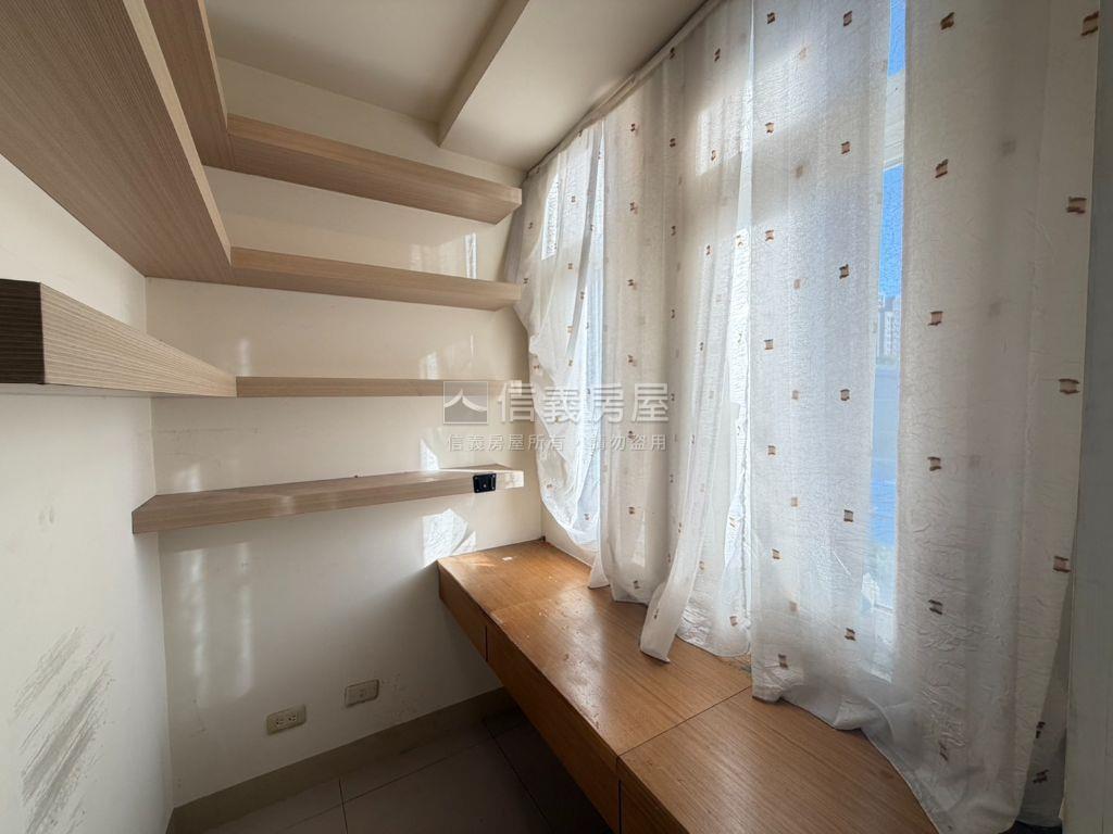 文化園邸透天房屋室內格局與周邊環境