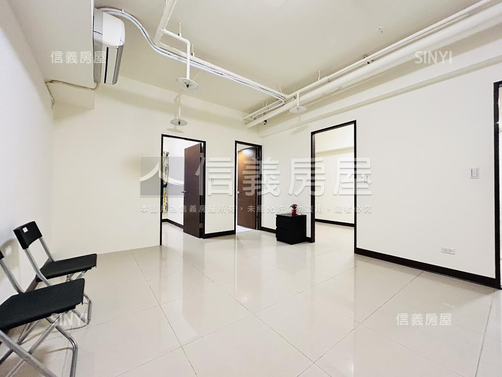 海洋都心２兩房車位★誠售房屋室內格局與周邊環境