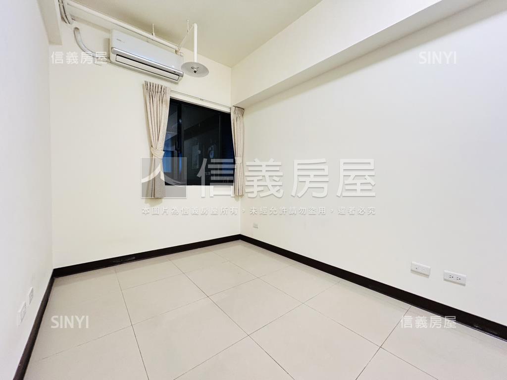 海洋都心２兩房車位★誠售房屋室內格局與周邊環境