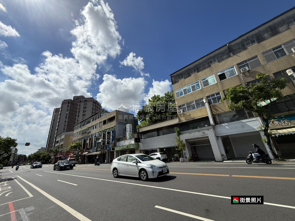 東寧路熱鬧金店面房屋室內格局與周邊環境