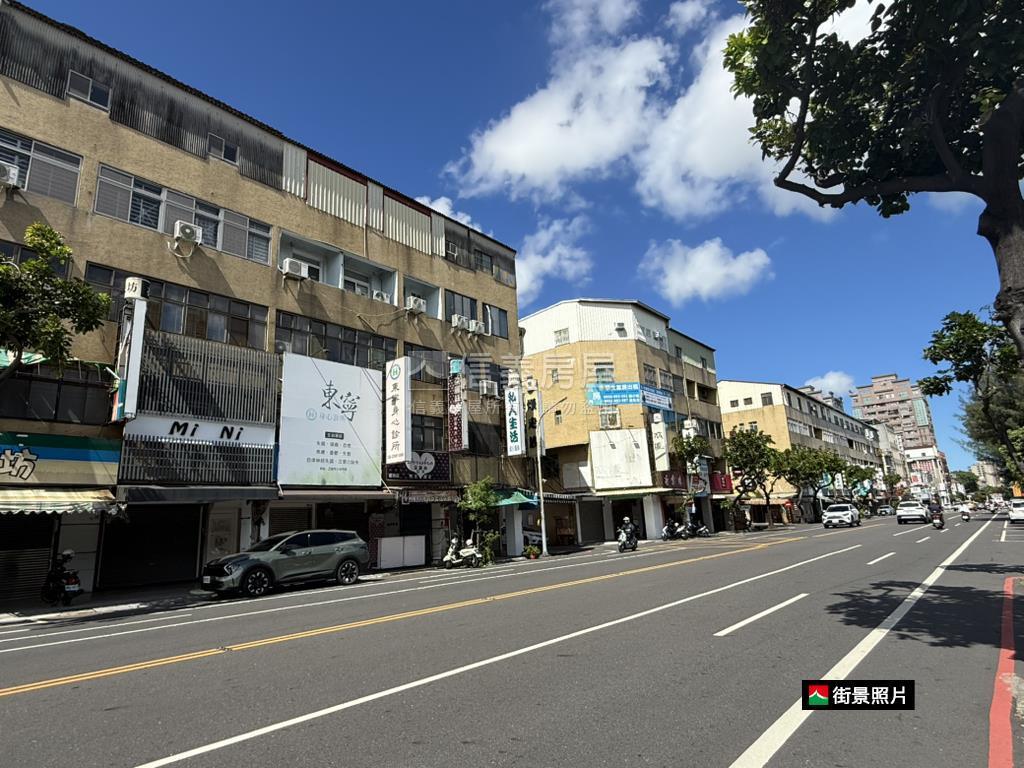 東寧路熱鬧金店面房屋室內格局與周邊環境