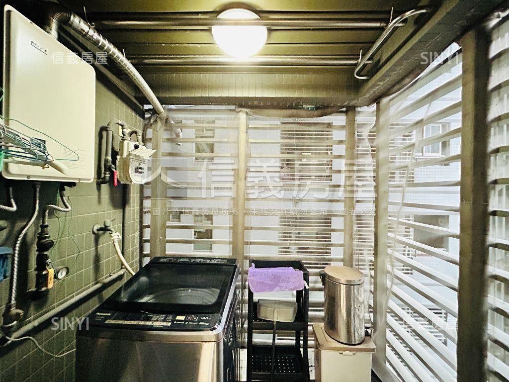 富陽四季‧捷運兩房車位房屋室內格局與周邊環境