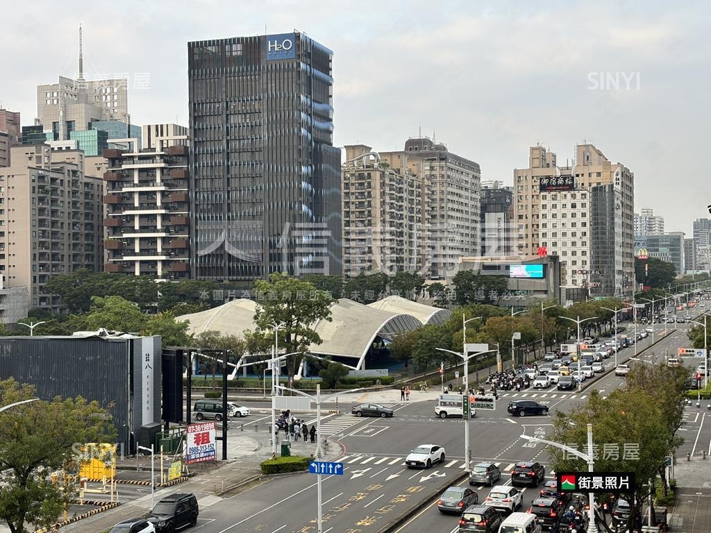 麥當勞正隔壁收租金店房屋室內格局與周邊環境