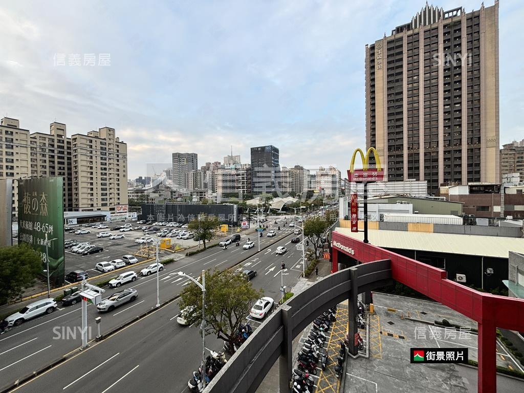 麥當勞正隔壁收租金店房屋室內格局與周邊環境