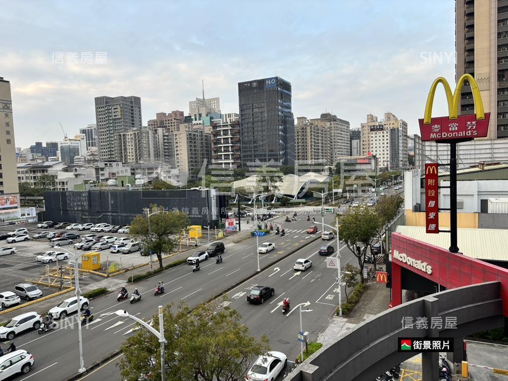 麥當勞正隔壁收租金店房屋室內格局與周邊環境