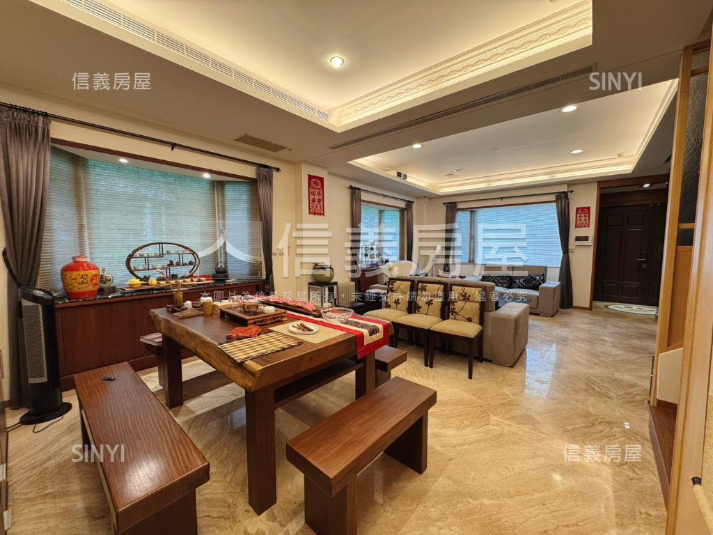 ⭐伯夫人典雅下疊＋車位⭐房屋室內格局與周邊環境