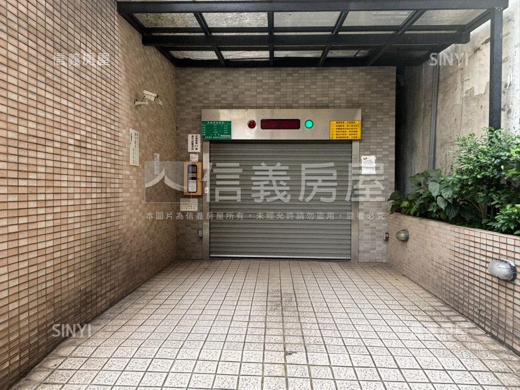 師大休旅車位房屋室內格局與周邊環境