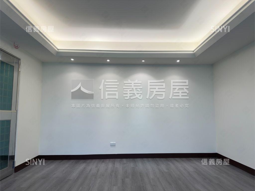 科技捷運邊間明亮住辦房屋室內格局與周邊環境