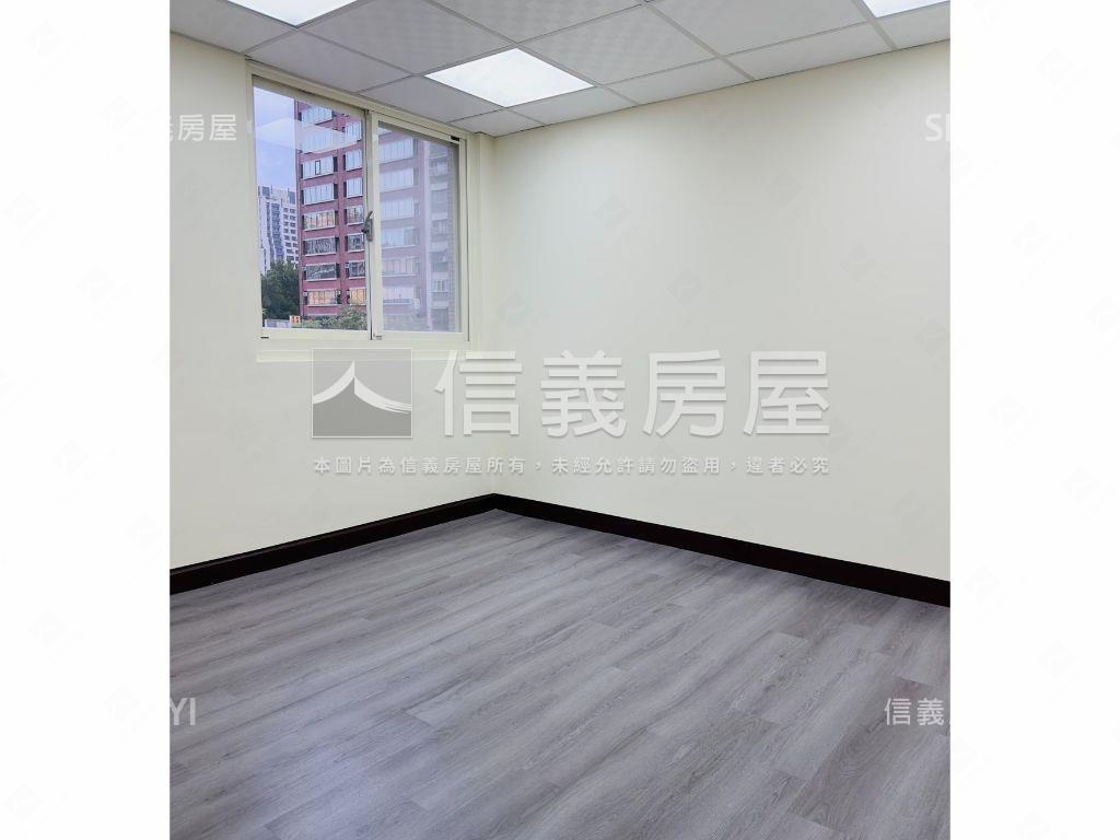 科技捷運邊間明亮住辦房屋室內格局與周邊環境