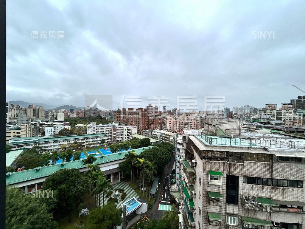 詠和心邊間大戶有車位房屋室內格局與周邊環境