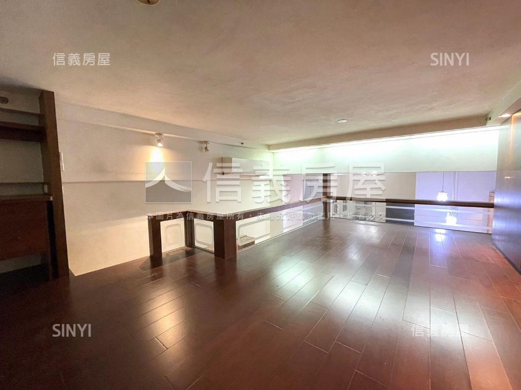 天悅高樓景觀挑高美屋房屋室內格局與周邊環境