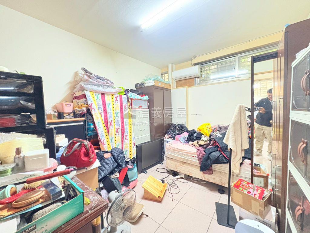 誠售．康寧華廈壹樓釋出房屋室內格局與周邊環境