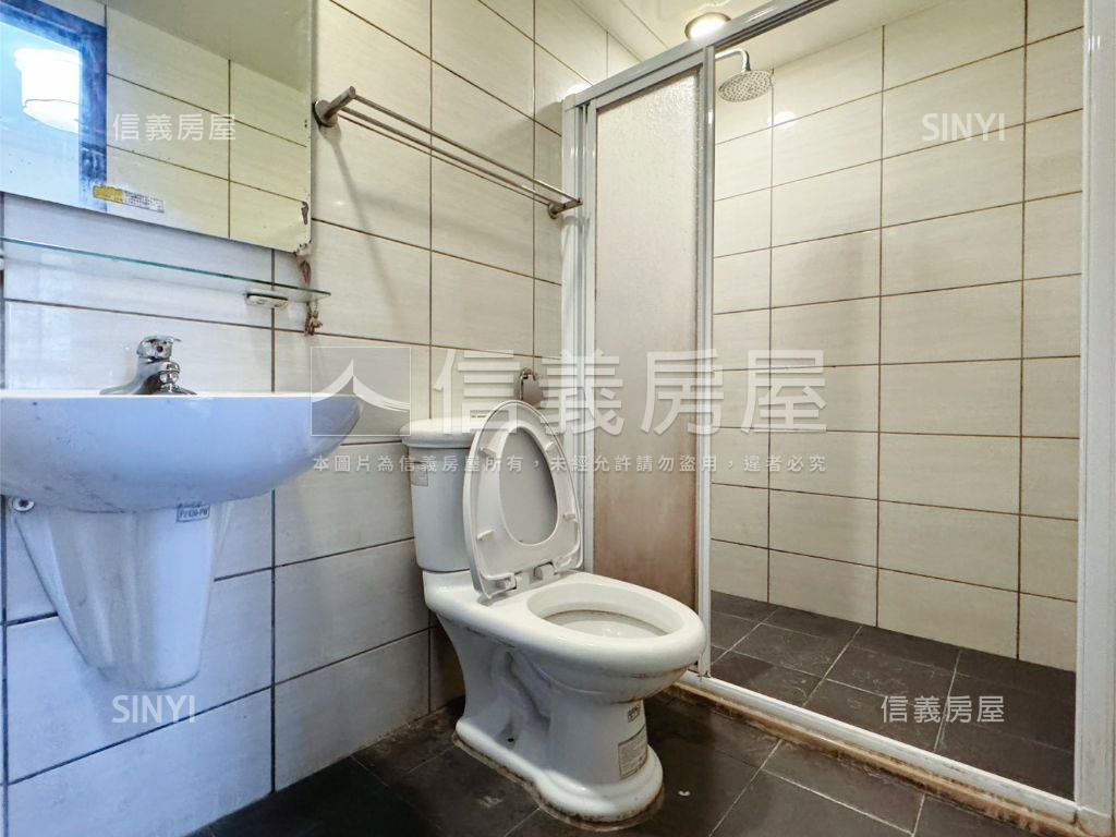 鼎藏大硯三房溫馨首購宅房屋室內格局與周邊環境