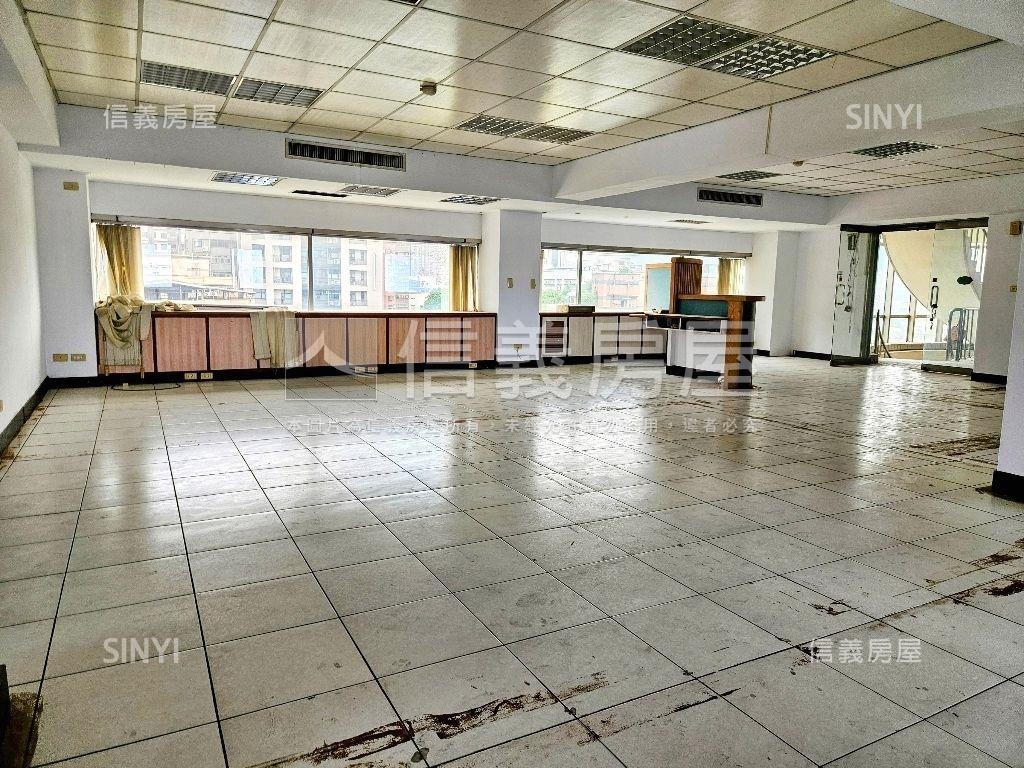 希爾頓優質辦公房屋室內格局與周邊環境