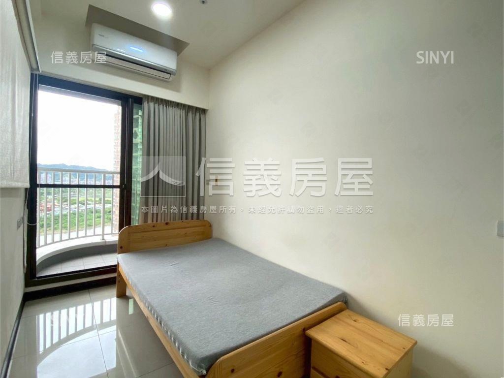 碧波白高樓河岸美景房屋室內格局與周邊環境