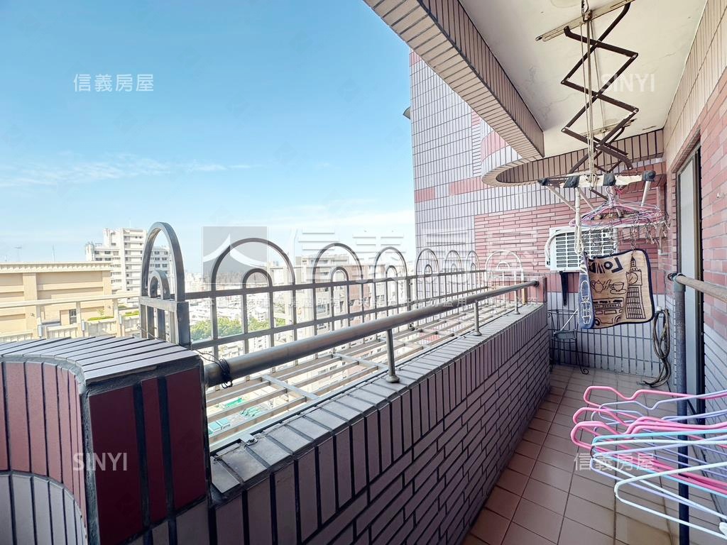 近河堤景觀美三房房屋室內格局與周邊環境