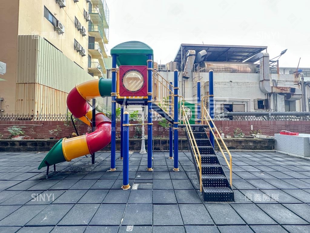 近河堤景觀美三房房屋室內格局與周邊環境