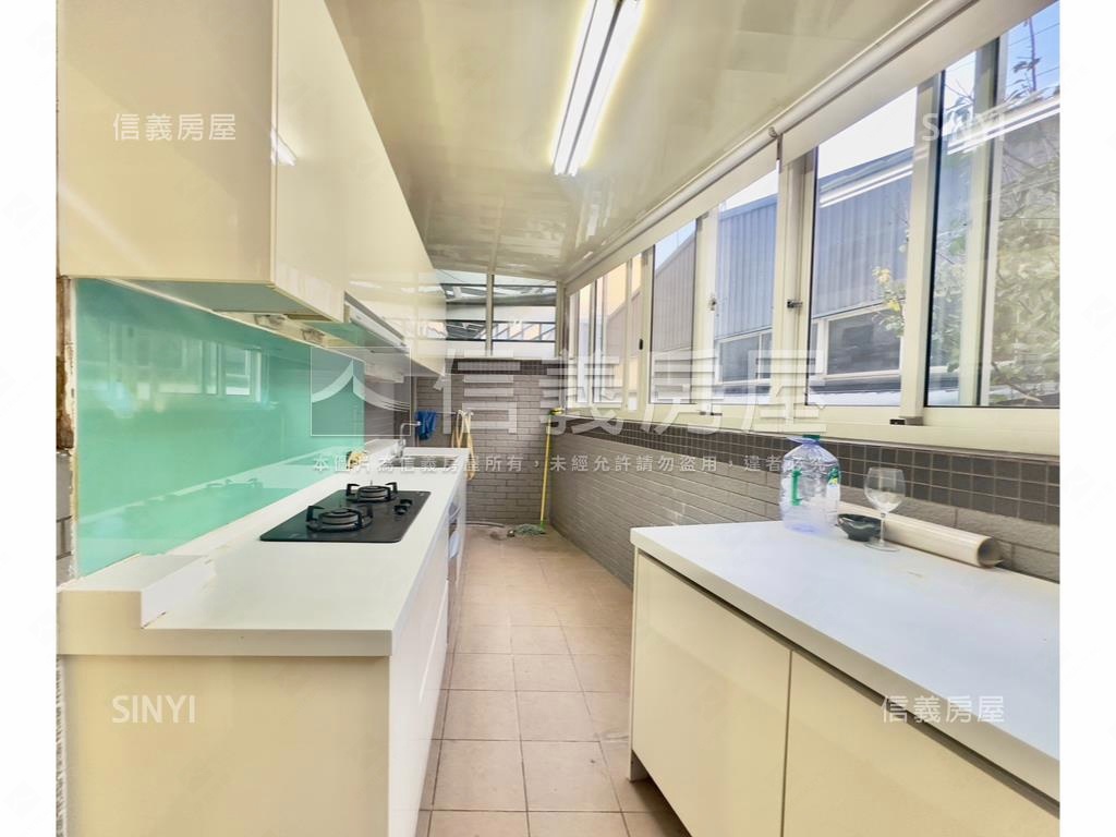 祥順公園旁透天房屋室內格局與周邊環境