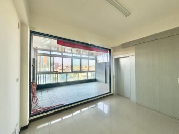 祥順公園旁透天