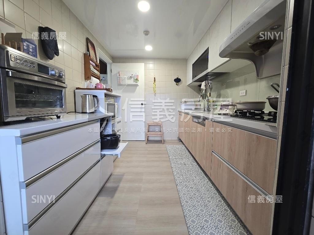 專．稀有採光好國泰理想家房屋室內格局與周邊環境