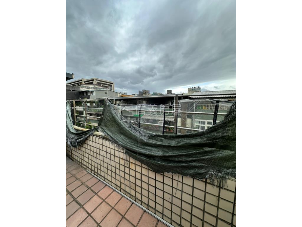市府微風捷運大空間房屋室內格局與周邊環境