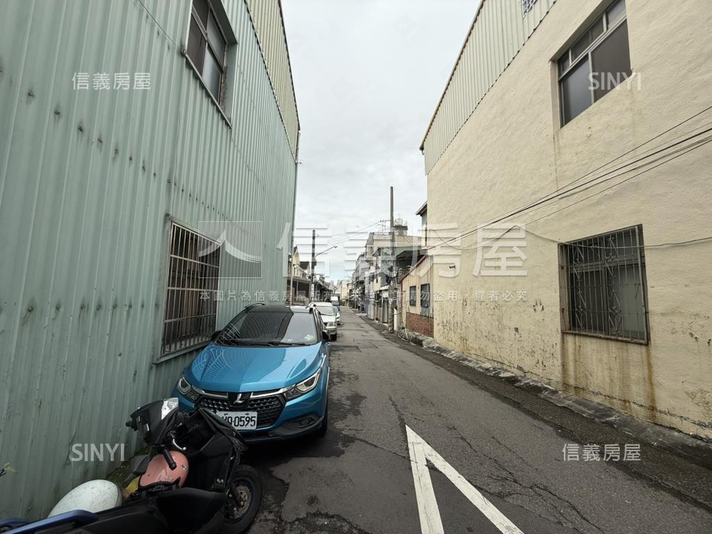 近國軍總醫院臨路透天房屋室內格局與周邊環境