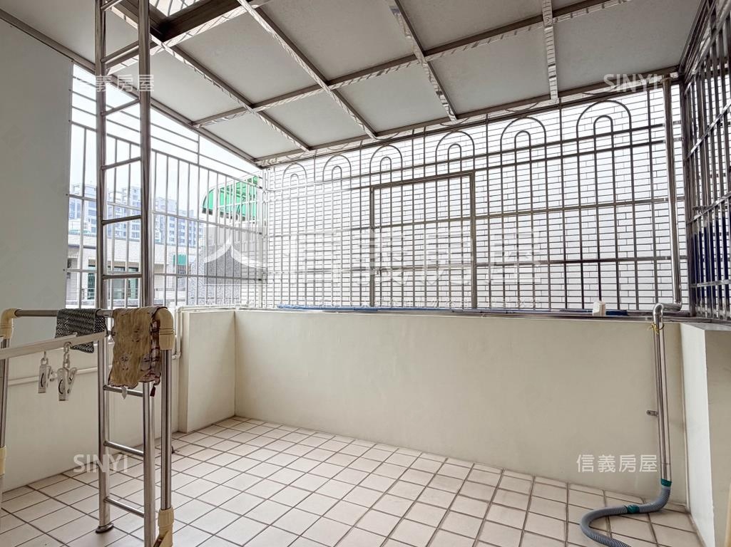 清豐里屋況好車墅透天房屋室內格局與周邊環境