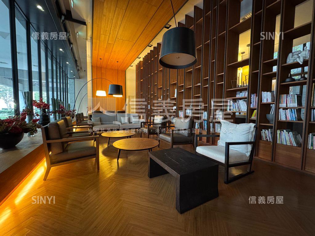 德鑫・ＳＫＹ１縣三核心房屋室內格局與周邊環境