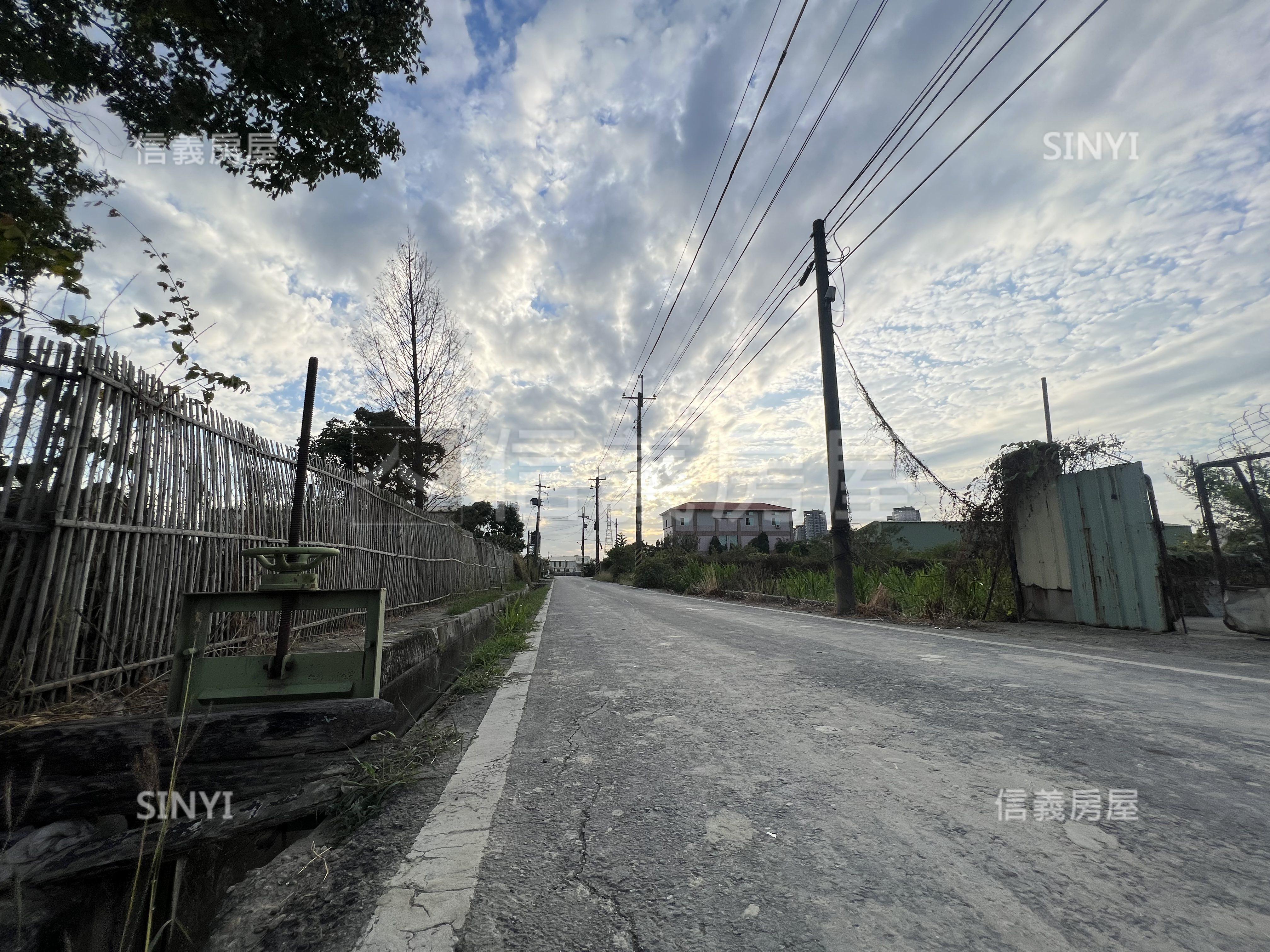 鳥松區都計內大地坪農地房屋室內格局與周邊環境